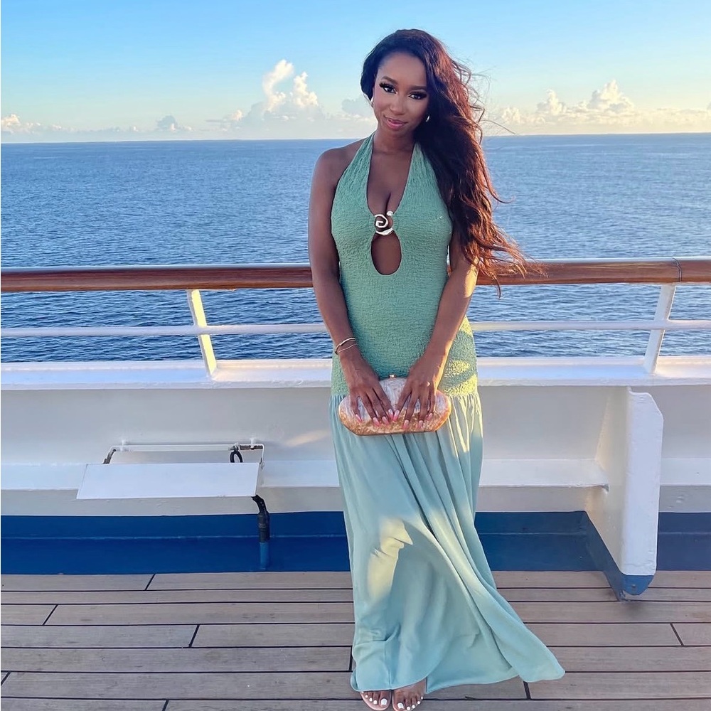 Fashion Nova Mint Green Halter Maxi Dress